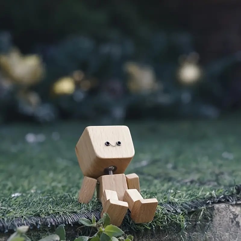 🔥Last Day Discount 49% Off🔥Charming Little Wooden Figure That Sways with 12PCS Magnetic Expressions